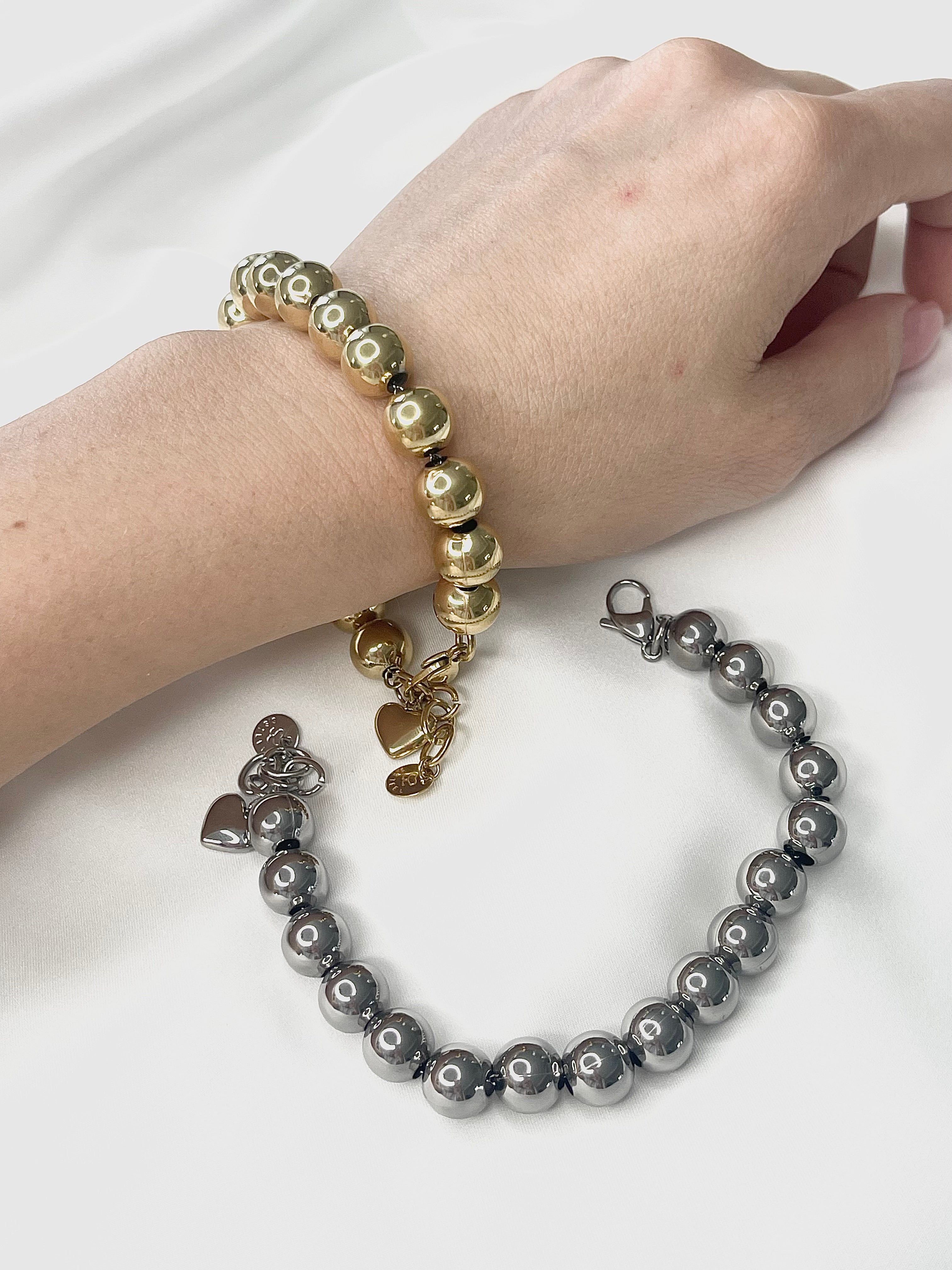 Bracciali