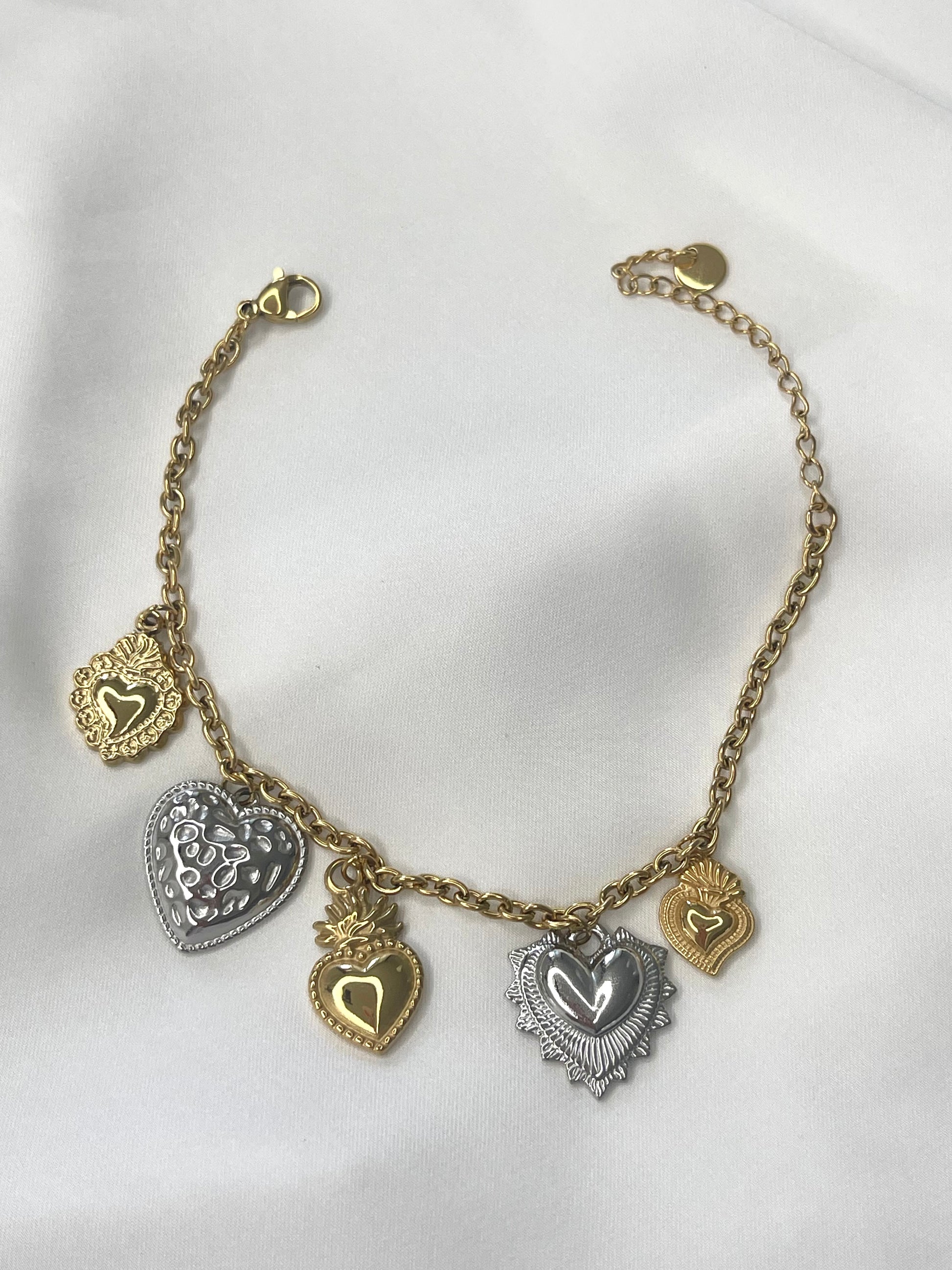 Bracciale cuori charm silver gold