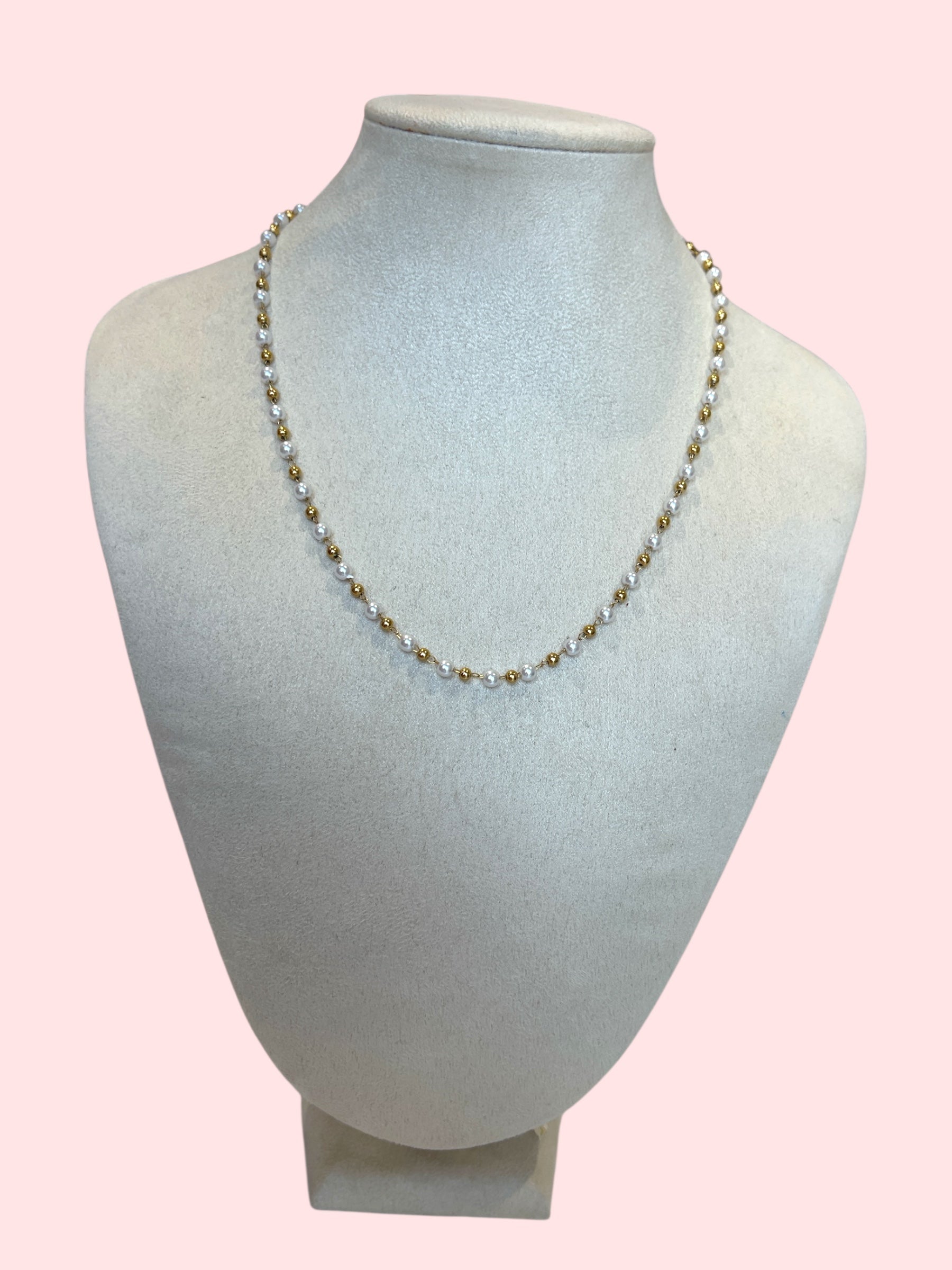 Collana perlina