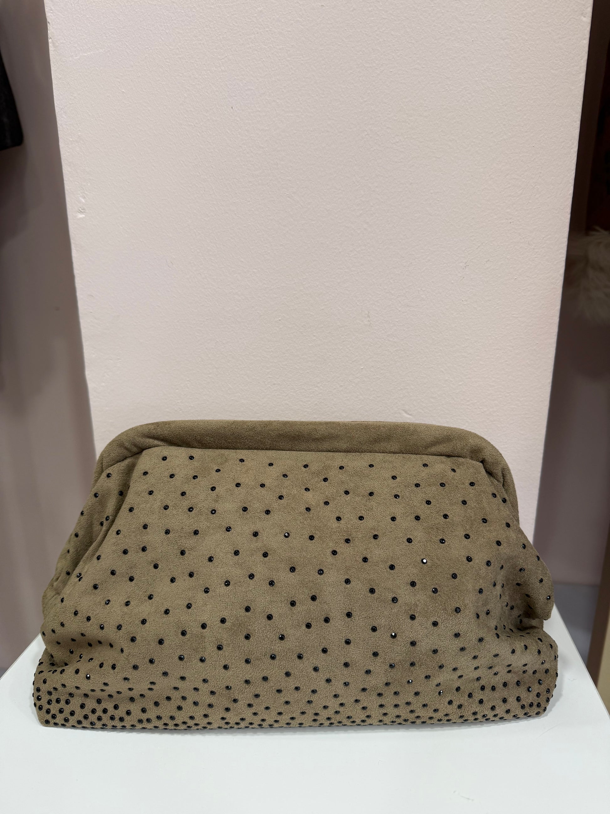 Clutch Glamour