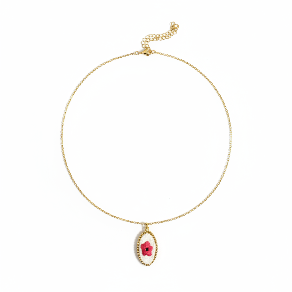 Collana ricamo