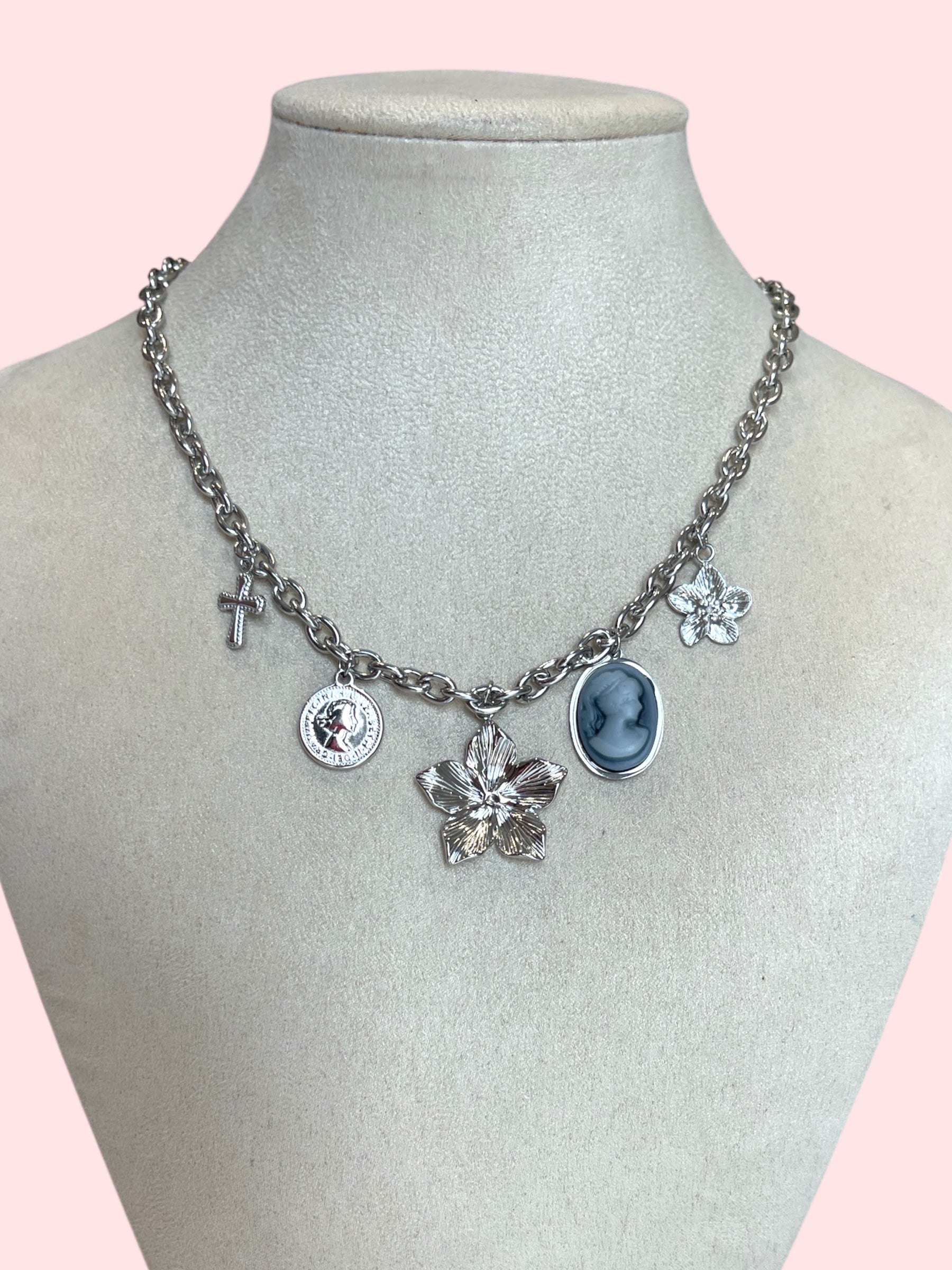 Collana cammeo