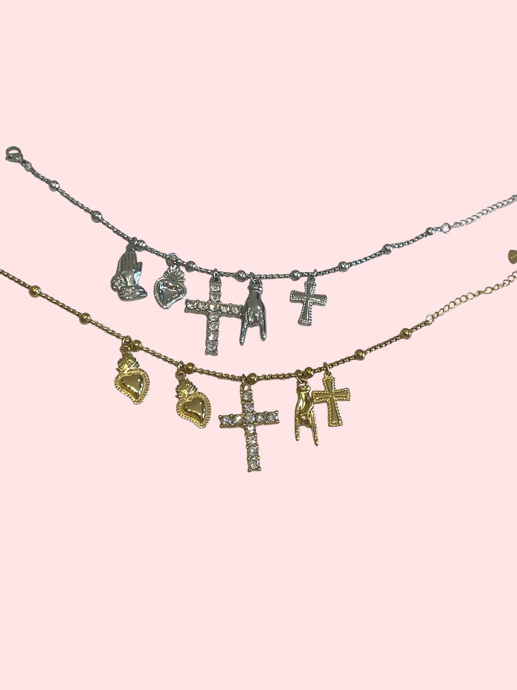 Bracciale croce multi charms