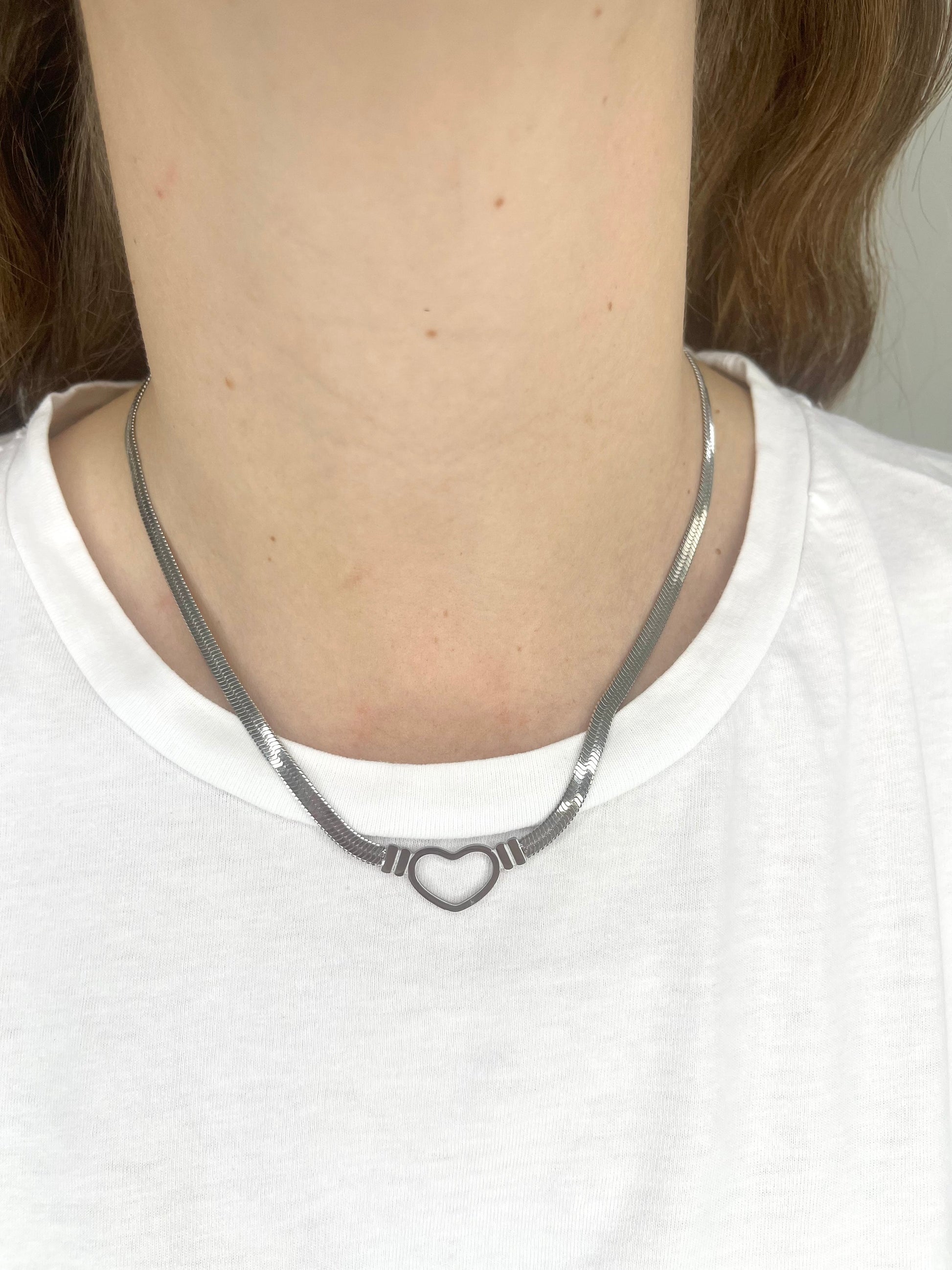 Collana cuore contemporaneo