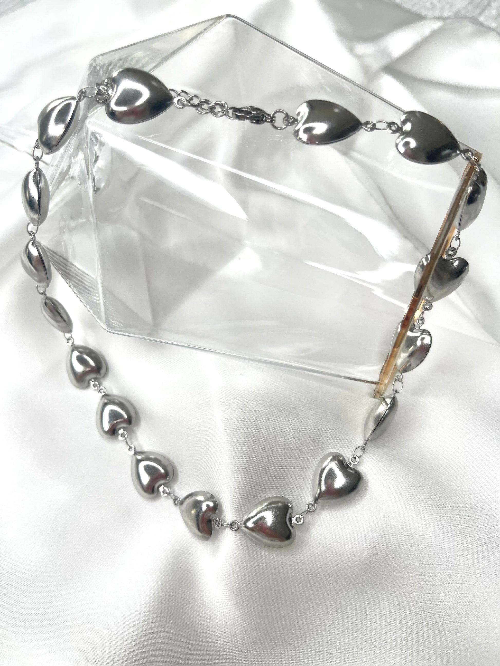 Collana cascata di cuori