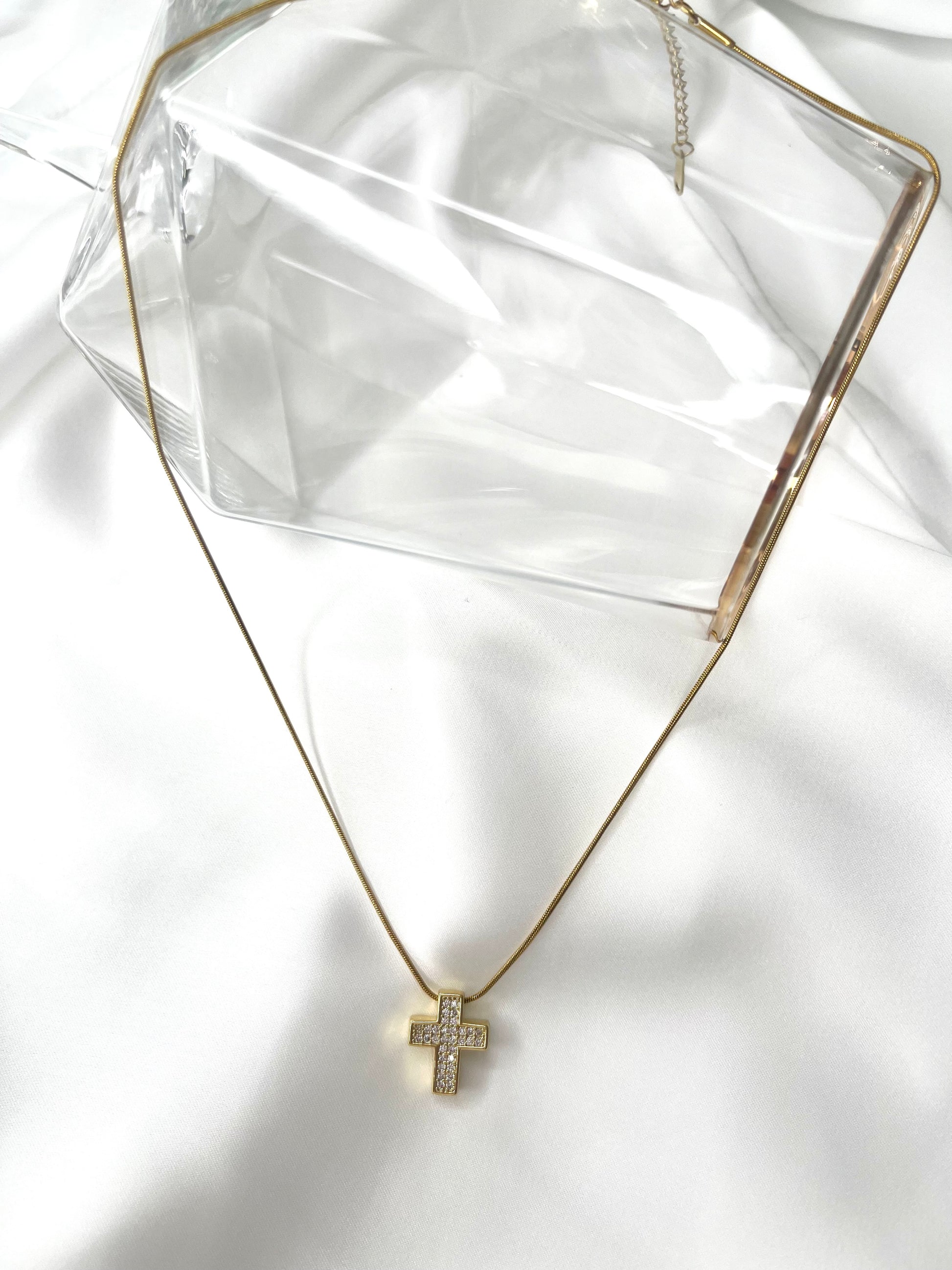 Collana croce luminosa