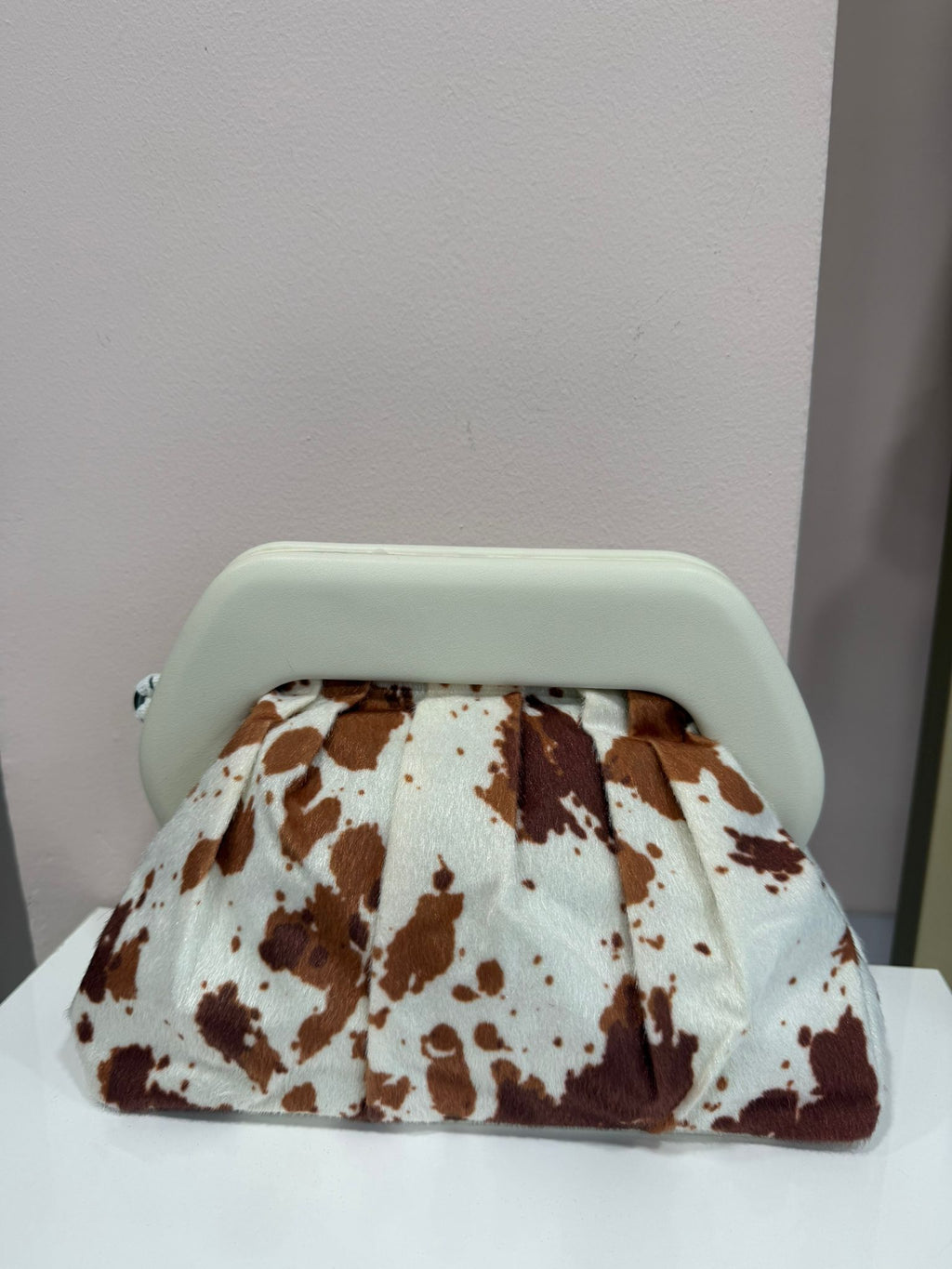 Clutch Cow