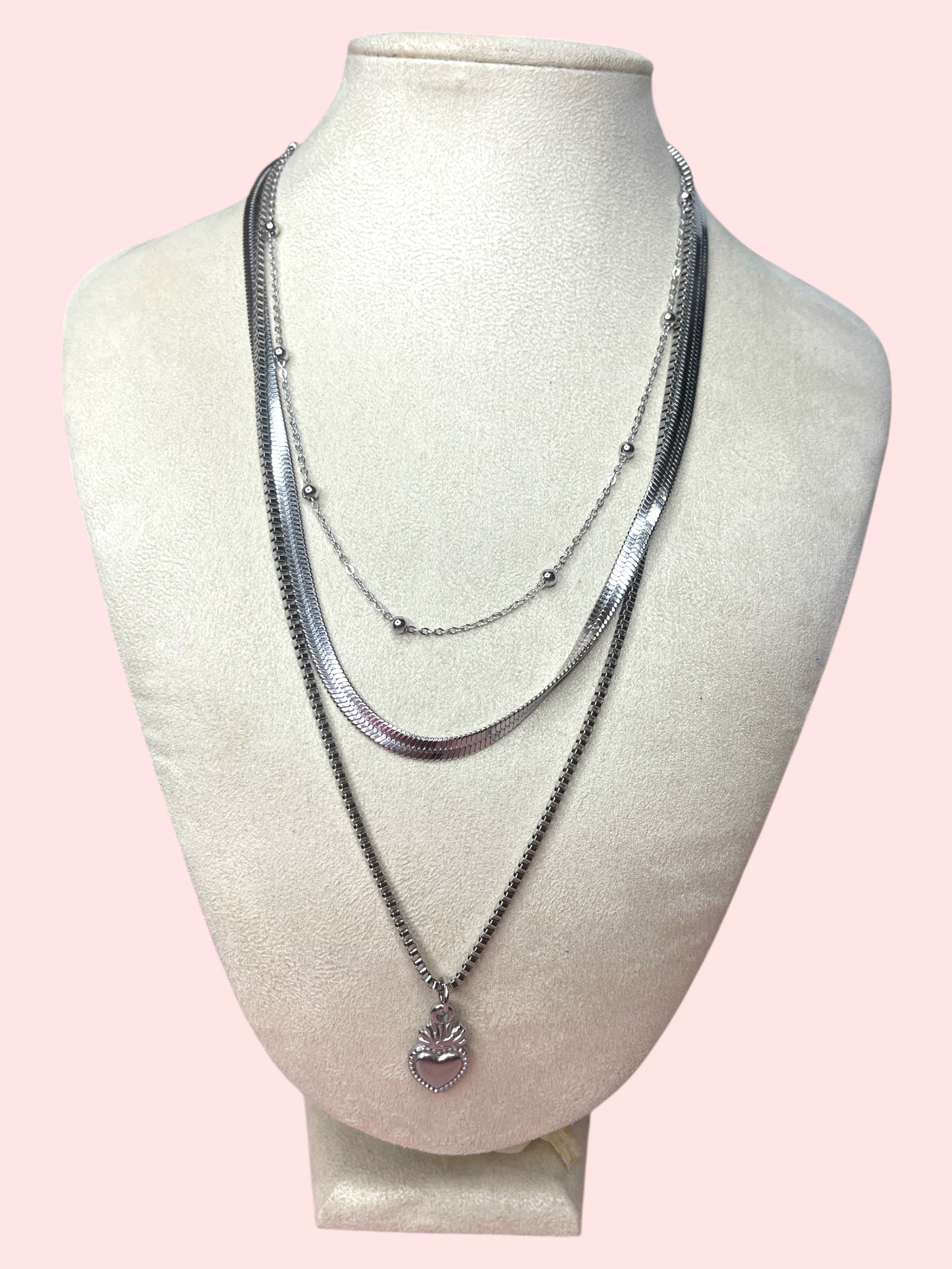 Collana tris sacro cuore